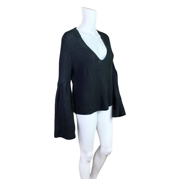 Free People Damsel Black Long Bell Sleeve V-Neck Crop Sweater Size Small - Picture 2 of 6
